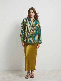 Standart Fit D?z Saten Kad?n Etek