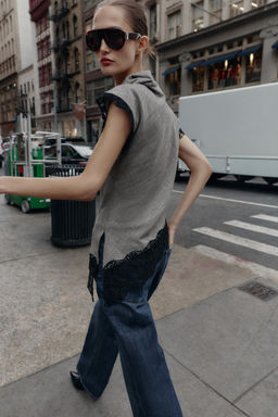 HOUNDSTOOTH LACE TOP