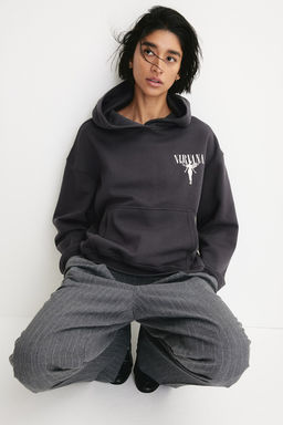 Sudadera con capucha y motivo