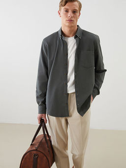 Regular Fit K?sa Kollu Gabardin Erkek G?mlek