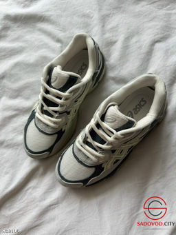 Кроссовки женские весенние