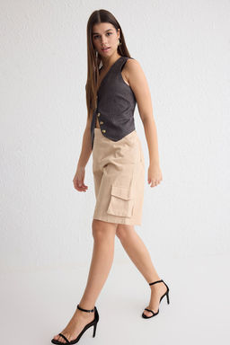 TRENDYOLMILLA Bej Yuksek Bel Kargo Cepli Bermuda Sort Dokuma Sort & Bermuda TWOSS25SR00009  фото 3