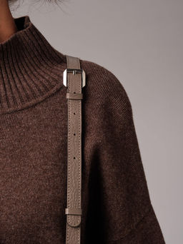 Женская сумка кросс-боди Azaro 3684 тауп соло