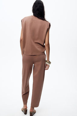 WASHED PLEATED TROUSERS - Zara фото 22