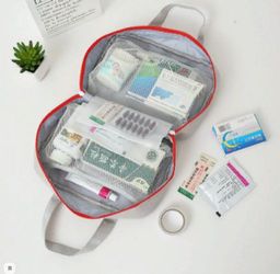 Аптечка дорожная с ручками