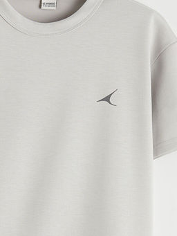 Bask?l? Erkek ?ocuk Ti??rt