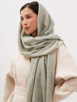 В составе шерсть. Большой теплый двусторонний палантин