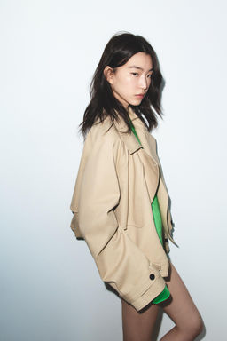 SHORT TRENCH COAT WITH BALLOON EFFECT - Zara фото 3