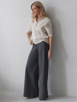 D54.298 Джинсы женские черный