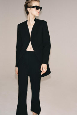 PANTAL?N CROPPED FLARE ZW COLLECTION LIMITED EDITION / Negro