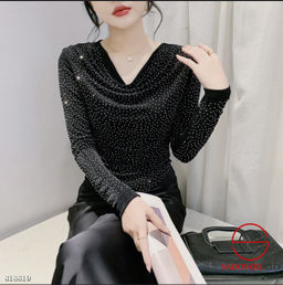 Блузка женская со стразами