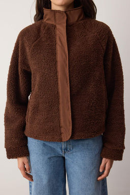 TRENDYOLMILLA Tas Pelus Regular/Normal Kal?p Dokuma Garnili Fermuarl? Kal?n Orme Sweatshirt TWOAW25SW00139  фото 12