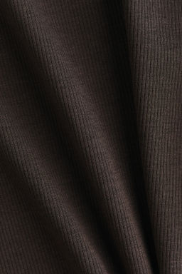 Camiseta sin mangas en canal? Cooling Slim Fit - H&m фото 6