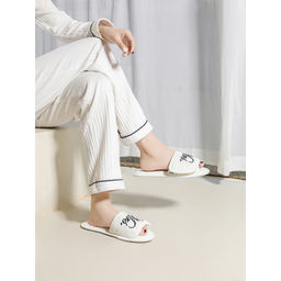 Тапочки Mrs. белые - Halluci фото 3