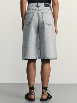 Джинсовые шорты бермуды / Zarina фото 5