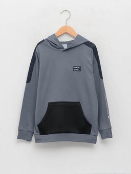 Kap??onlu Bask?l? Uzun Kollu Erkek ?ocuk Sweatshirt