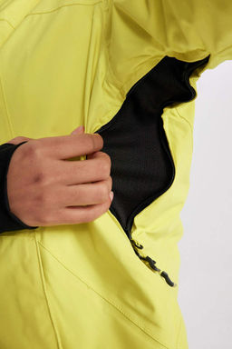 Водоотталкивающее водонепроницаемое пальто стандартной посадки с капюшоном DeFactoFit  фото 10