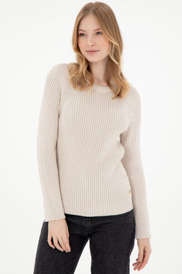 Женский кремовый свитер с круглым вырезом Неожиданная скидка в корзине