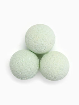 Цена за 2 шт. Бомбочки для ванны с ароматом яблочного пунша, 3?40 г, URAL LAB