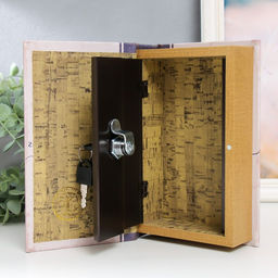 Шкатулка книга - сейф «Пусть любовь будет сердцем этого дома», дерево, искусственная кожа, 21×13×5 см