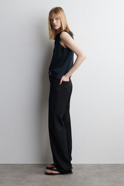 TOP DE ALGOD?N CON DETALLE RETORCIDO - H&m фото 9