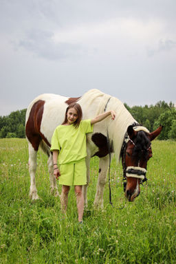 CRB wear/CSJG 90240-36-394 Комплект для девочки (футболка, шорты),лайм/Ex.Cherubino  фото 13