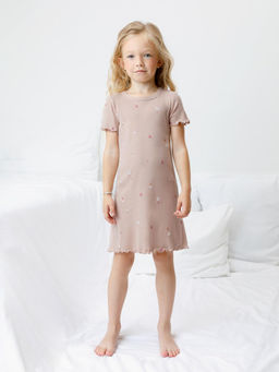 К 1180/бежевый,пикник на полянке сорочка ночная для дев