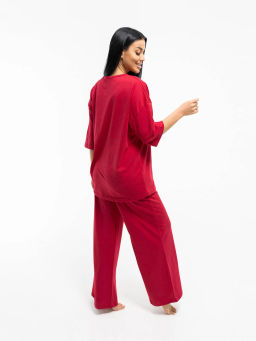 Костюм женский, цвет бордо