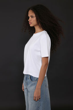 TRENDYOLMILLA Ekru Tok Kumasl? Bisiklet Yaka K?sa Kol Regular/Normal Kesim Orme T-Shirt TWOSS25TS00002  фото 13