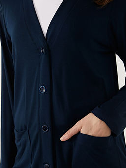 V Yaka D?z Uzun Kollu Kad?n H?rka