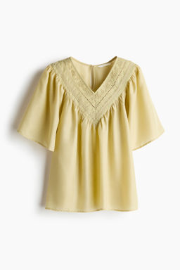 Embroidered blouse