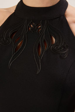 Siyah Duz Baglama Detayl? Dokuma Finike Mini Astars?z S?k/Gece Elbisesi