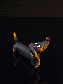 Фигурка полистоун «Такса счастливая», 4.5×9×4.3 см