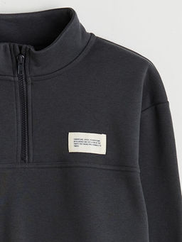 Dik Yaka Erkek ?ocuk Sweatshirt