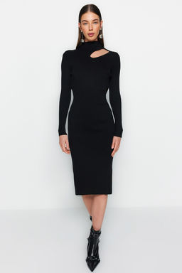 TRENDYOLMILLA Murdum Midi Triko Cut Out/Pencere Detayl? Elbise TWOAW24EL00028