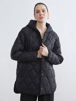 Kap??onlu Kapitone Kad?n ?i?me Mont