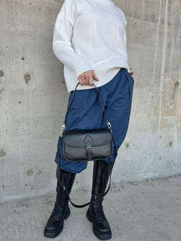 Женская кожаная сумка через плечо 33012 Блек