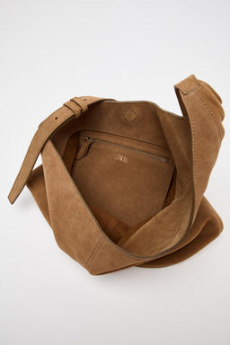 ASYMMETRIC SOFT SPLIT SUEDE BUCKET BAG - Zara фото 7