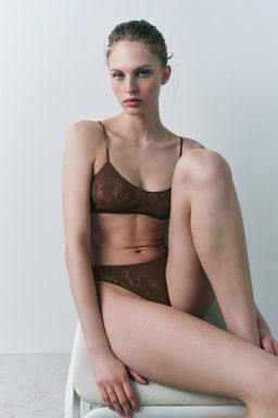 SEAMLESS LACE BRALETTE - Zara фото 2