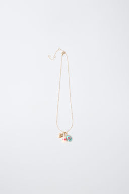 COLLAR COLGANTES CHARMS / Dorado