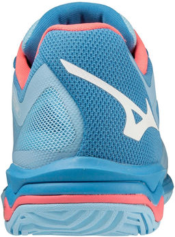 Кроссовки женские