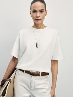 Футболка из плотного хлопка с контрастными швами / Zarina