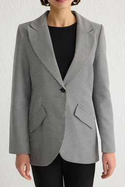 TRENDYOLMILLA Siyah Kaz Ayag? Desenli Fitted Premium Poliviskon Dokuma Blazer Ceket TWOSS25BC00013