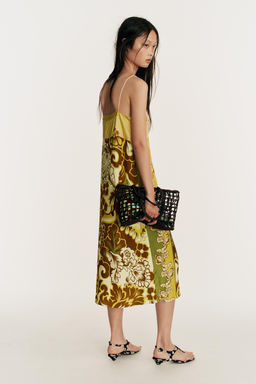 BOLSO DE MANO TRENZADO LIMITED EDITION / Multicolor