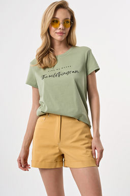 Шорты из джинсовой ткани желтые