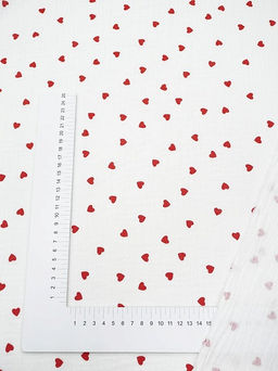 Муслин двухслойный с эф.жатости Сердечки красные - россыпь цв.белый, ш.1.4м, хл-100%, 120гр/м.кв - Купава фото 3