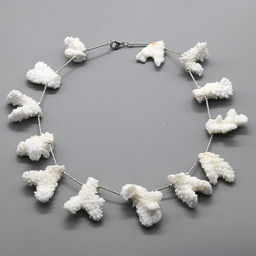 Колье из коралла в природной форме, 55см Радуга камня