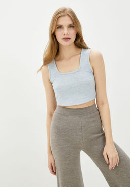 Укороченный трикотажный топ пастельного голубого оттенка