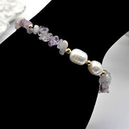 Браслет из крошки кунцита с жемчужинками, 17см