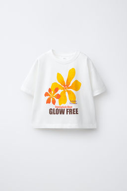 CAMISETA ESTAMPADO FLOR / Blanco